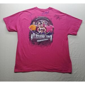 Signed Lizard Lick Towing & Recovery XL T-Shirt – Autographed Cast Back Graphic